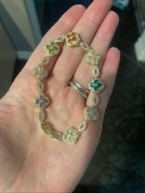 Multicolor Clover Bracelet